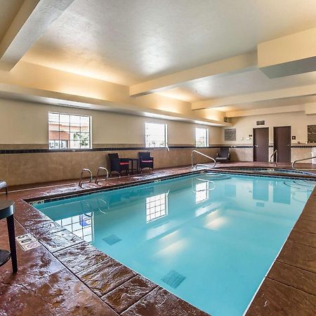 Comfort Inn Ballard-Roosevelt Bagian luar foto
