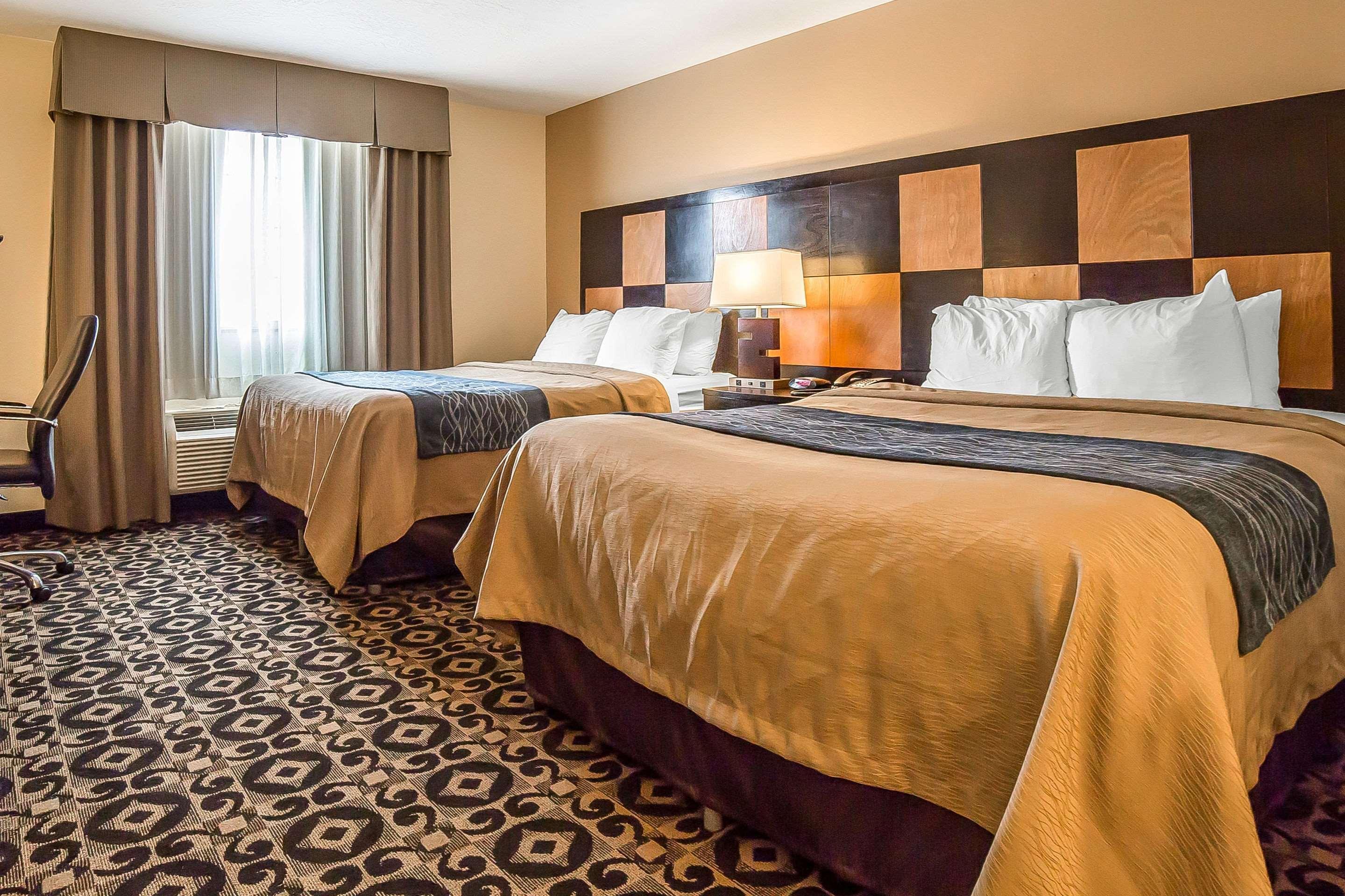 Comfort Inn Ballard-Roosevelt Bagian luar foto