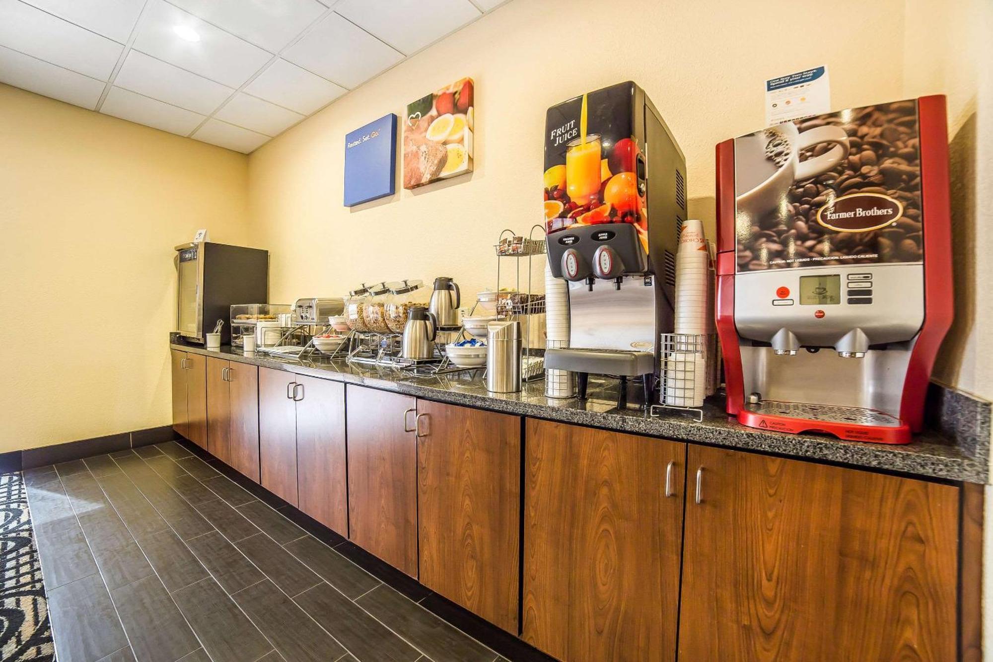 Comfort Inn Ballard-Roosevelt Bagian luar foto