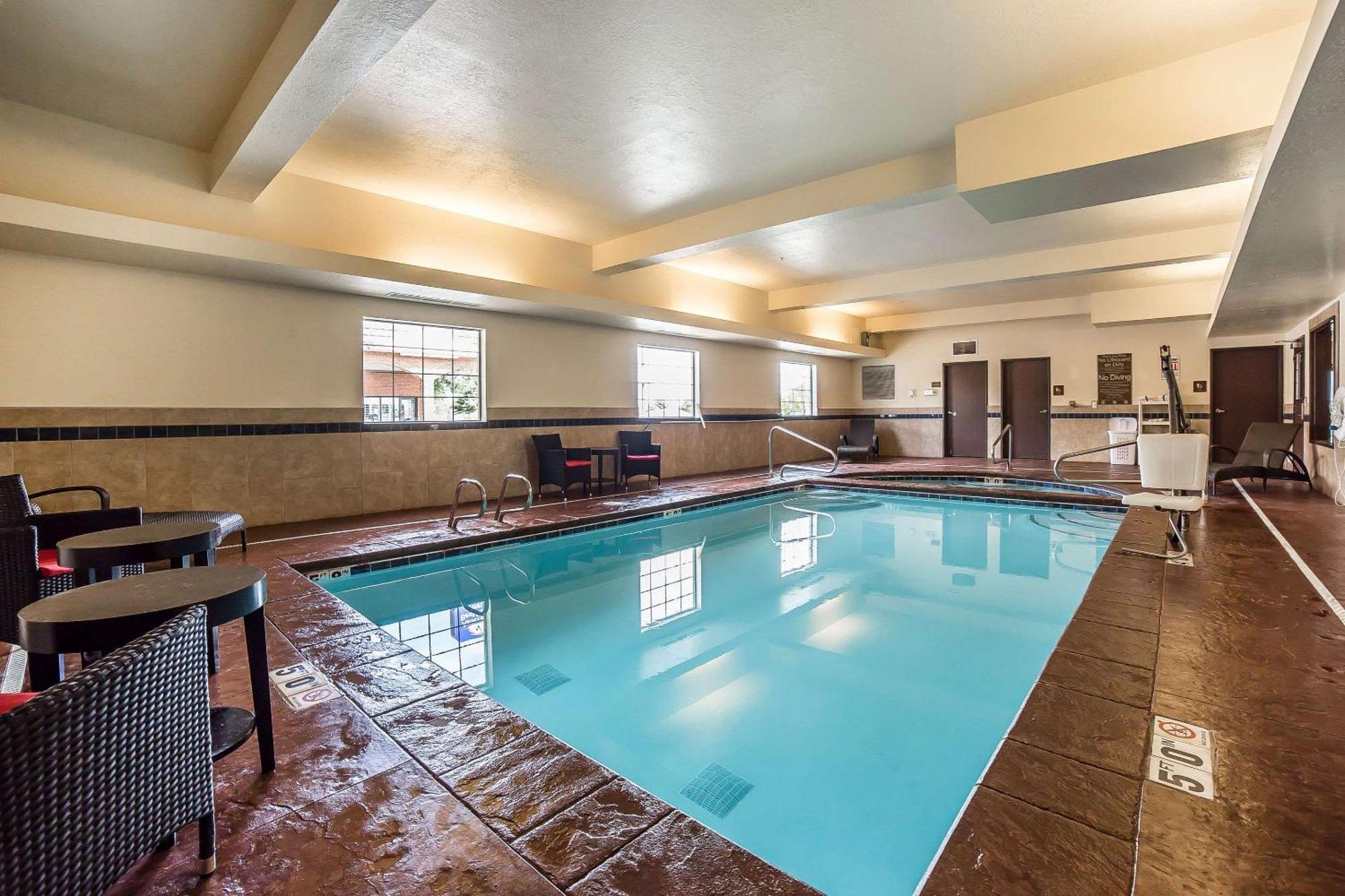 Comfort Inn Ballard-Roosevelt Bagian luar foto