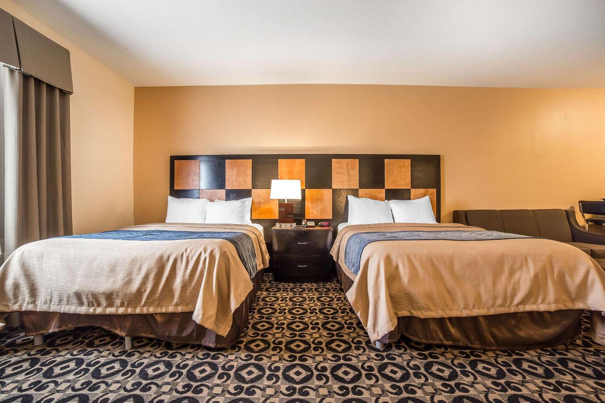 Comfort Inn Ballard-Roosevelt Bagian luar foto