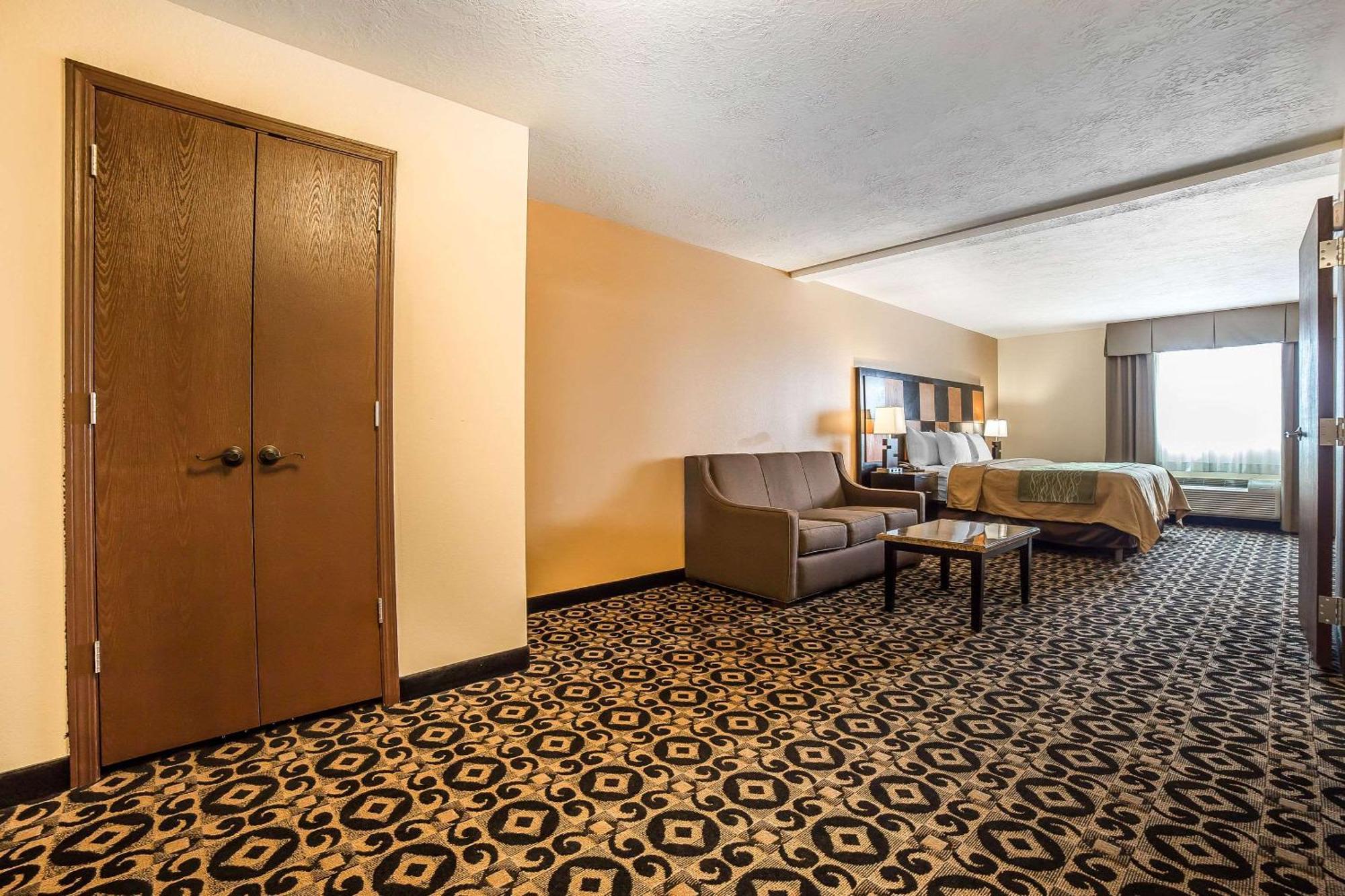 Comfort Inn Ballard-Roosevelt Bagian luar foto