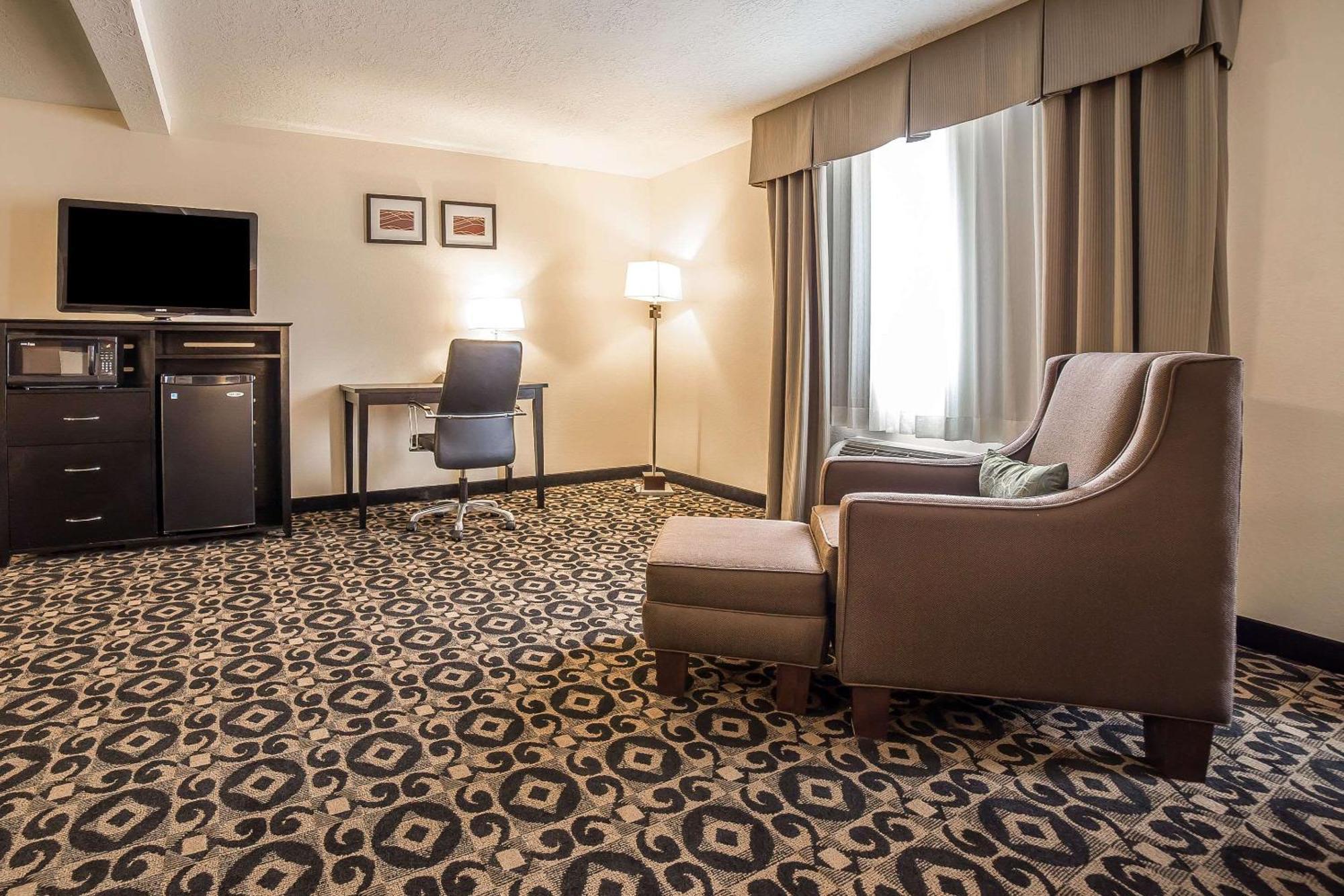 Comfort Inn Ballard-Roosevelt Bagian luar foto