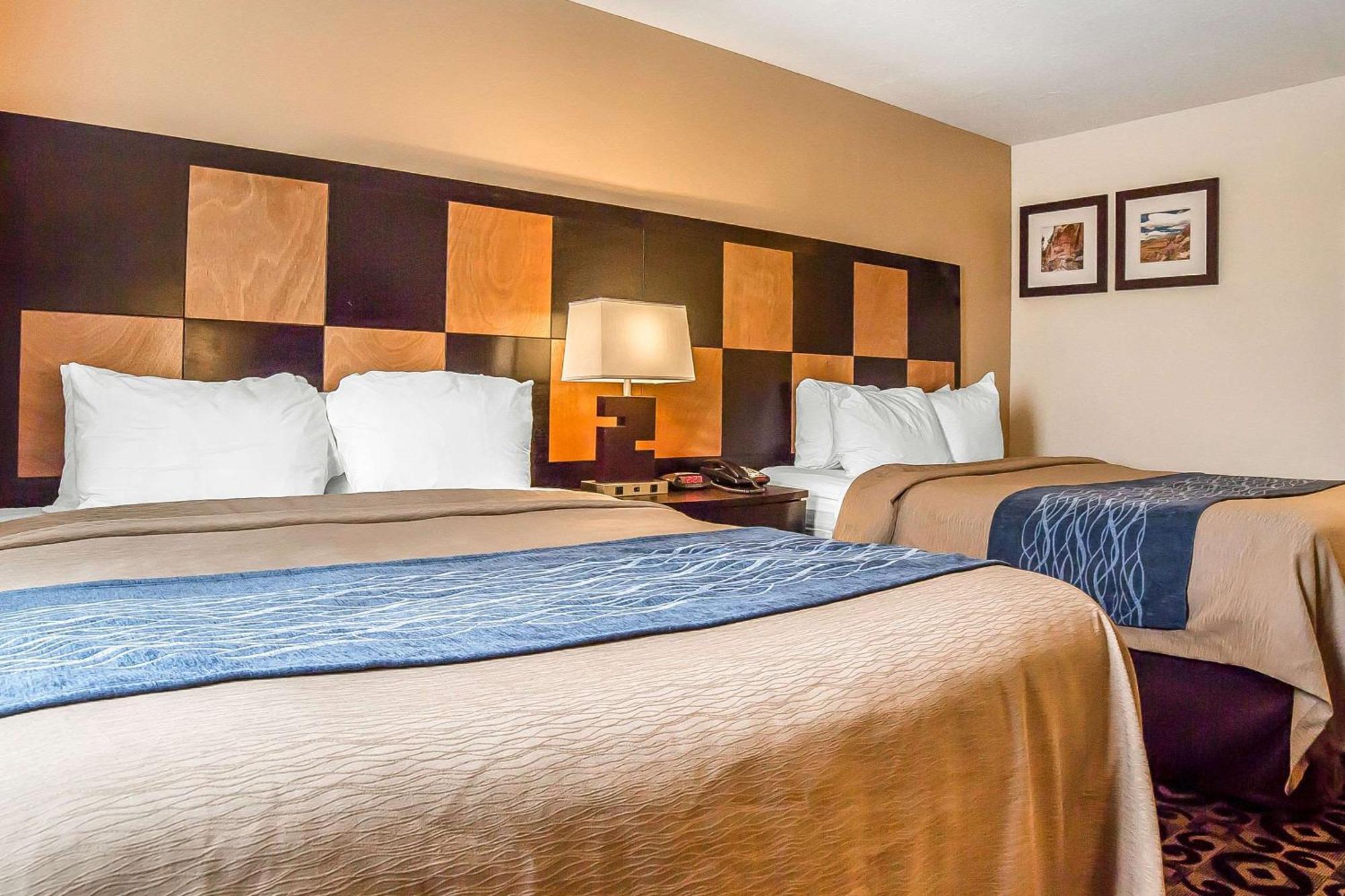 Comfort Inn Ballard-Roosevelt Bagian luar foto