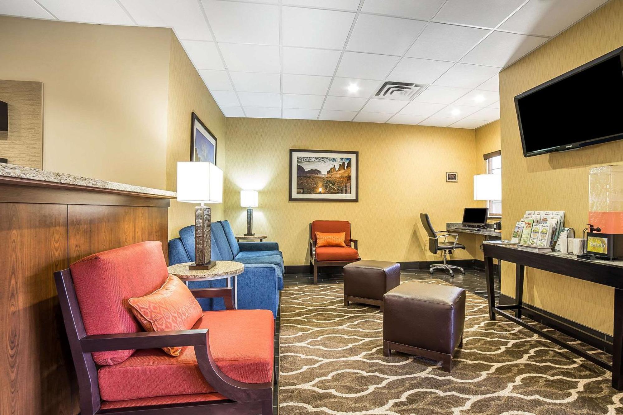 Comfort Inn Ballard-Roosevelt Bagian luar foto